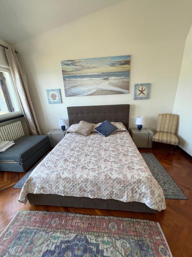 Nautilus Vista Mare Mozzafiato A 180 Gradi- Posto Auto Privato - 2 Camere Matrimoniali Piu 1 Divano Letto Singolo-Sky,Netflix-Wifi 200Mg Rapallo Luaran gambar