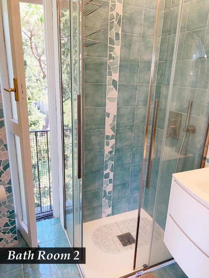 Nautilus Vista Mare Mozzafiato A 180 Gradi- Posto Auto Privato - 2 Camere Matrimoniali Piu 1 Divano Letto Singolo-Sky,Netflix-Wifi 200Mg Rapallo Luaran gambar