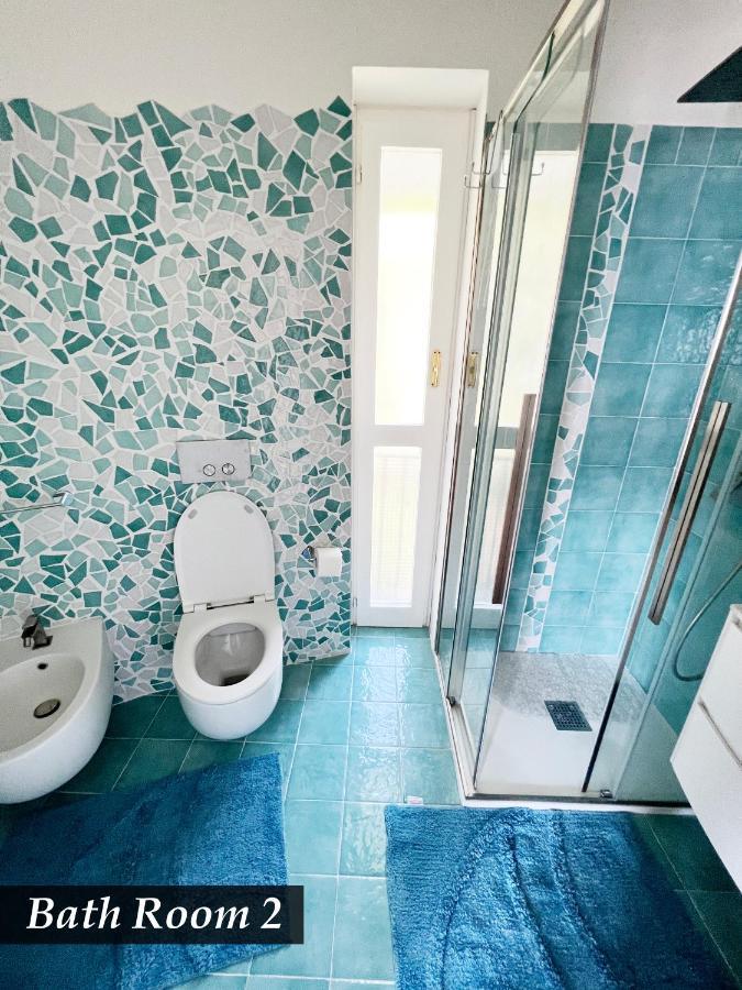 Nautilus Vista Mare Mozzafiato A 180 Gradi- Posto Auto Privato - 2 Camere Matrimoniali Piu 1 Divano Letto Singolo-Sky,Netflix-Wifi 200Mg Rapallo Luaran gambar