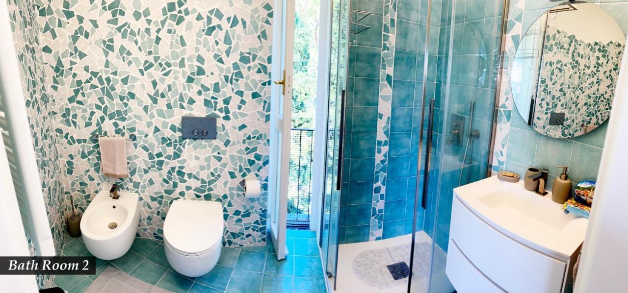 Nautilus Vista Mare Mozzafiato A 180 Gradi- Posto Auto Privato - 2 Camere Matrimoniali Piu 1 Divano Letto Singolo-Sky,Netflix-Wifi 200Mg Rapallo Luaran gambar