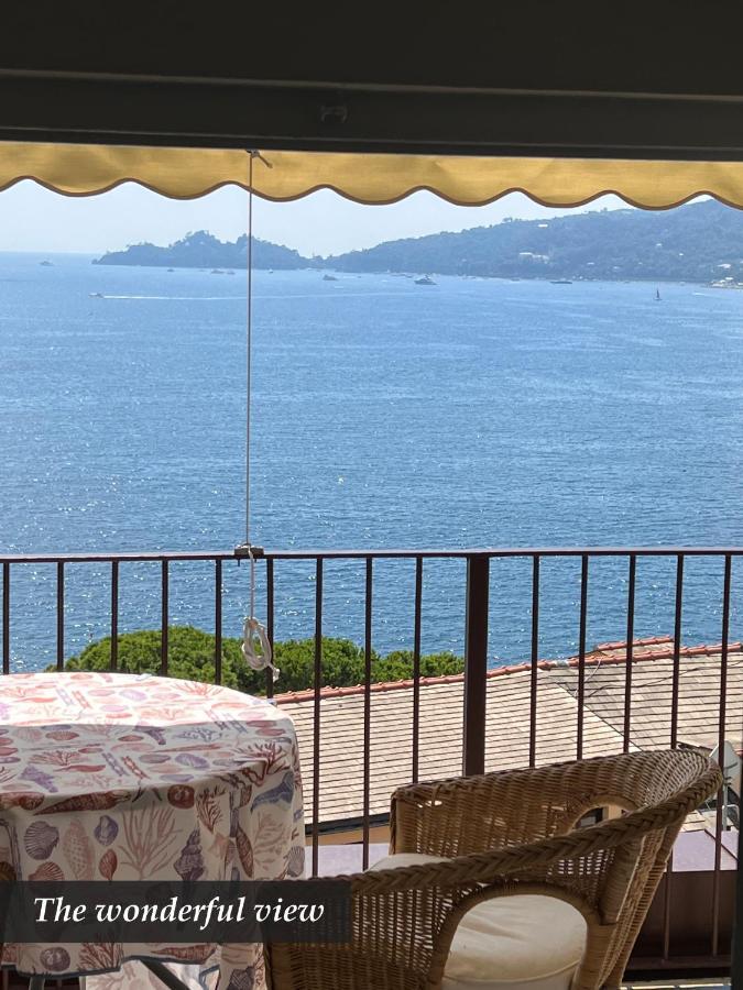 Nautilus Vista Mare Mozzafiato A 180 Gradi- Posto Auto Privato - 2 Camere Matrimoniali Piu 1 Divano Letto Singolo-Sky,Netflix-Wifi 200Mg Rapallo Luaran gambar