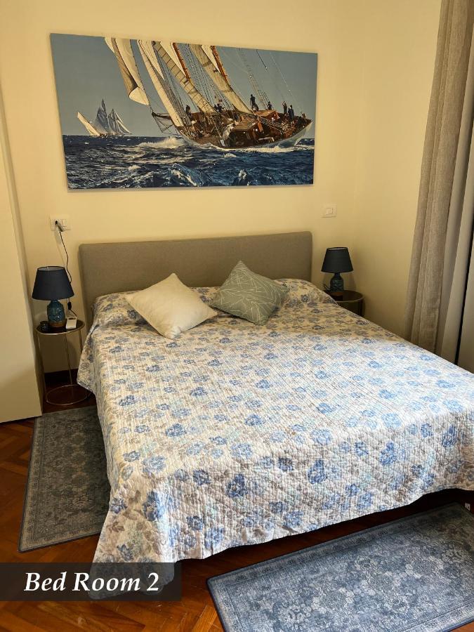 Nautilus Vista Mare Mozzafiato A 180 Gradi- Posto Auto Privato - 2 Camere Matrimoniali Piu 1 Divano Letto Singolo-Sky,Netflix-Wifi 200Mg Rapallo Luaran gambar