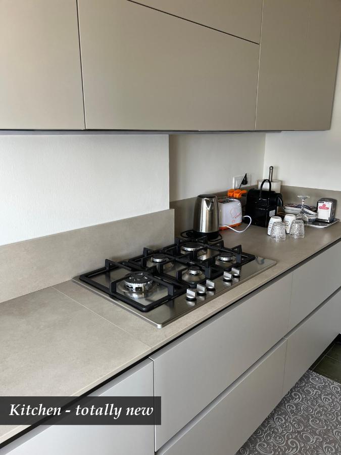 Nautilus Vista Mare Mozzafiato A 180 Gradi- Posto Auto Privato - 2 Camere Matrimoniali Piu 1 Divano Letto Singolo-Sky,Netflix-Wifi 200Mg Rapallo Luaran gambar